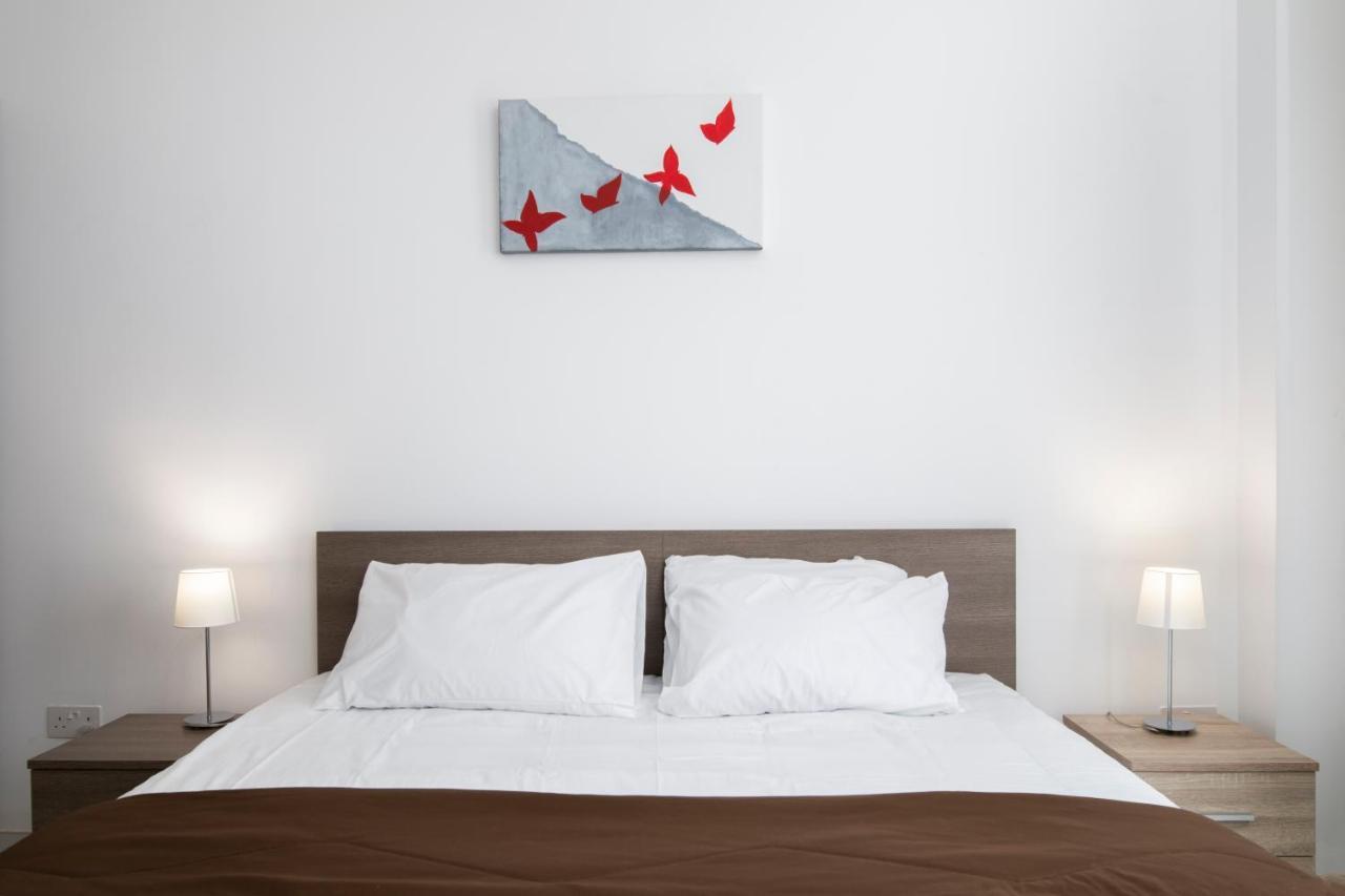 Sea View Apartment 2 Bedrooms 2 Bathrooms, 2 Minutes Away From The Sea San Ġiljan Buitenkant foto