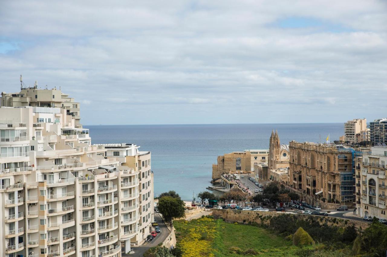 Sea View Apartment 2 Bedrooms 2 Bathrooms, 2 Minutes Away From The Sea San Ġiljan Buitenkant foto